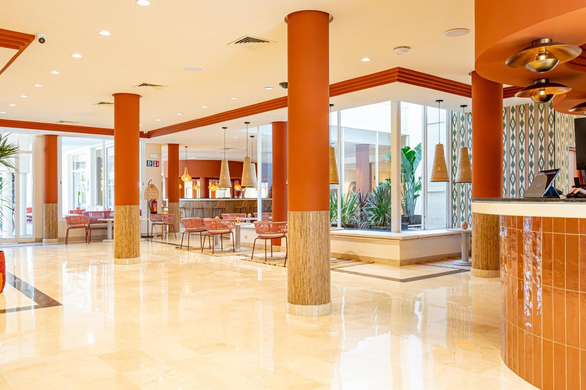 Hotel Rosella Affiliated By Intelier Sa Coma  Exterior photo