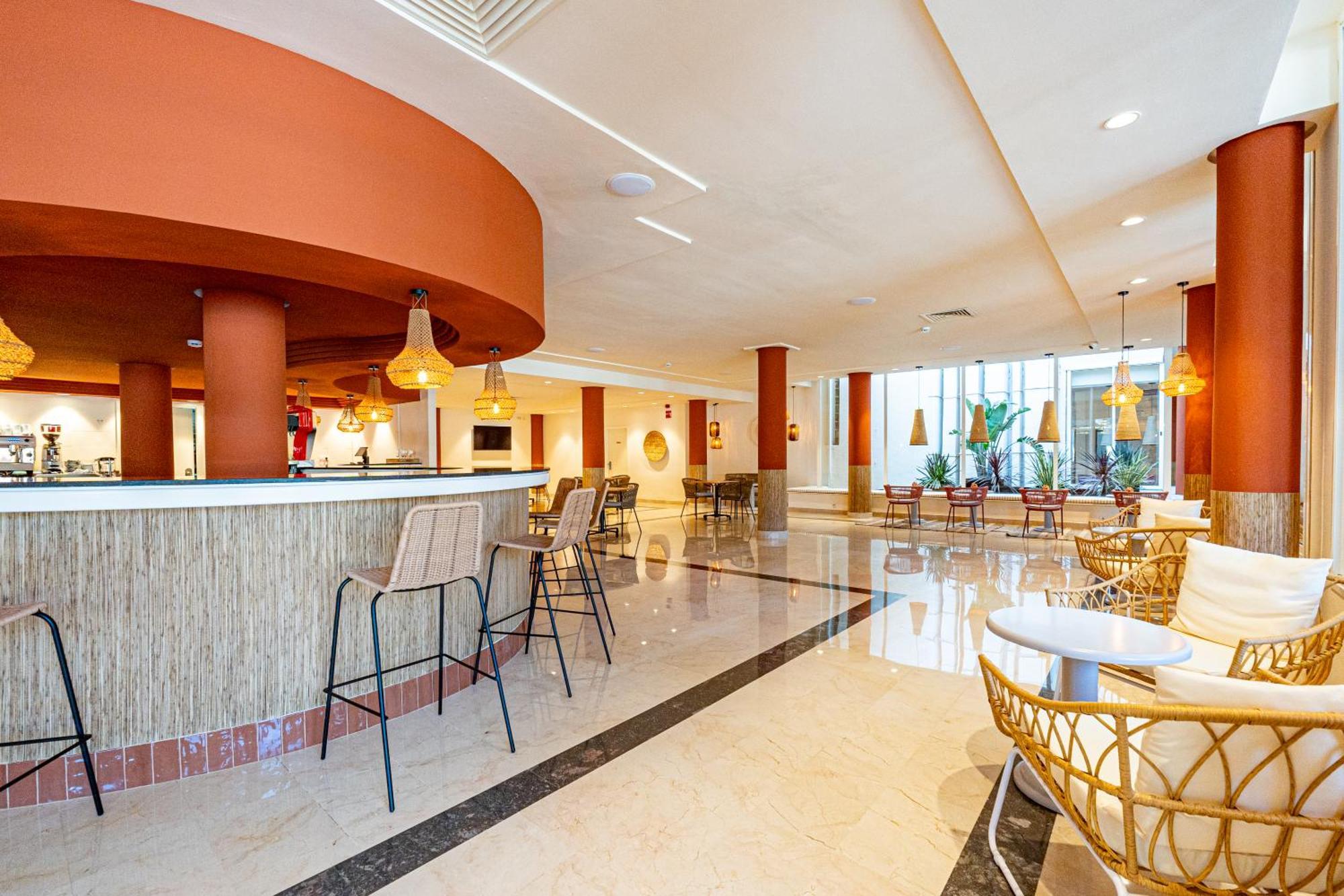 Hotel Rosella Affiliated By Intelier Sa Coma  Exterior photo
