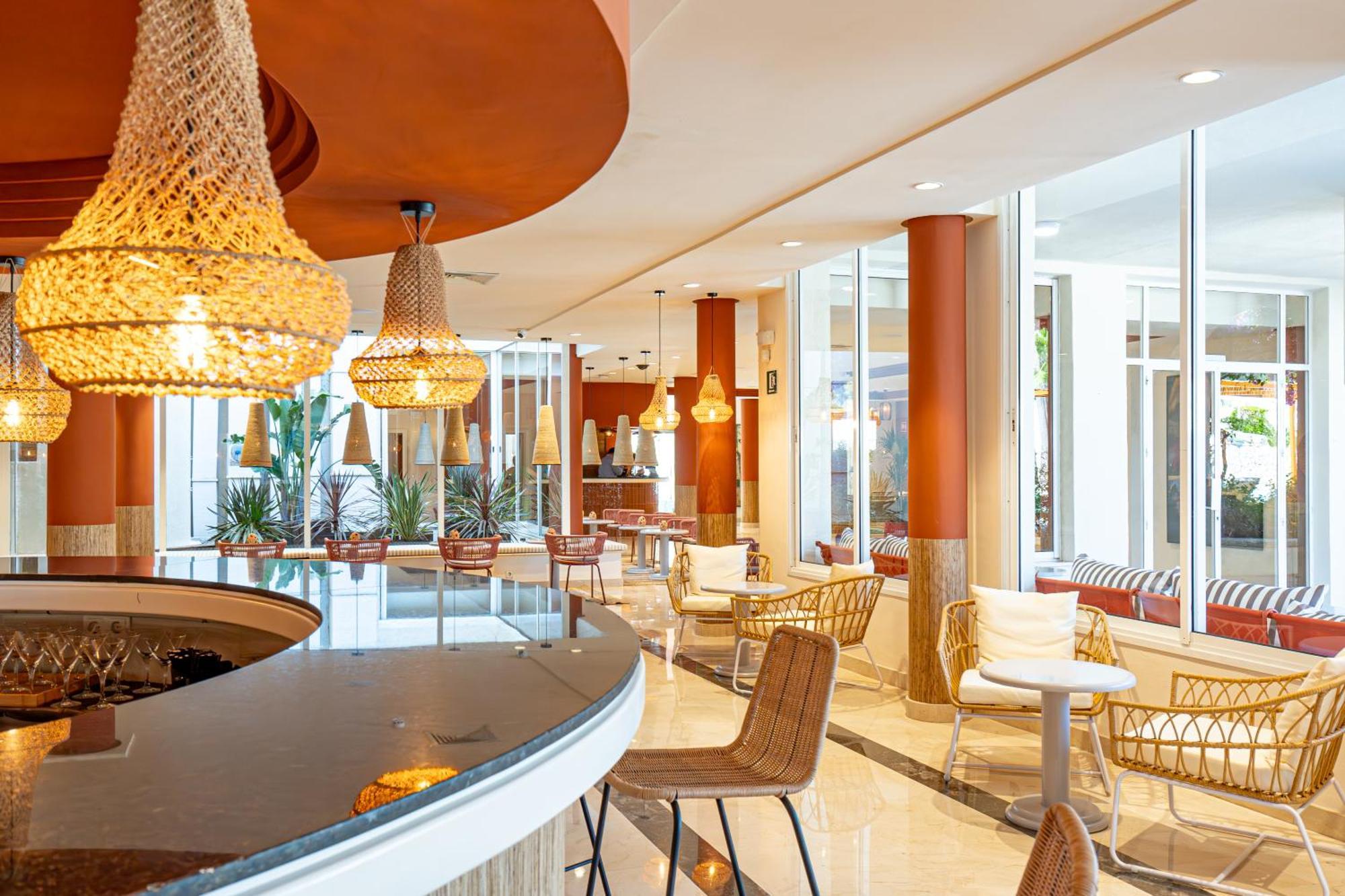 Hotel Rosella Affiliated By Intelier Sa Coma  Exterior photo